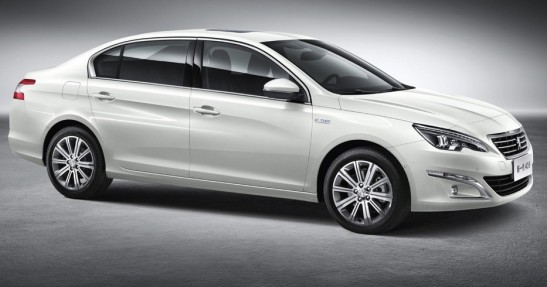 Peugeot 408 Sedan