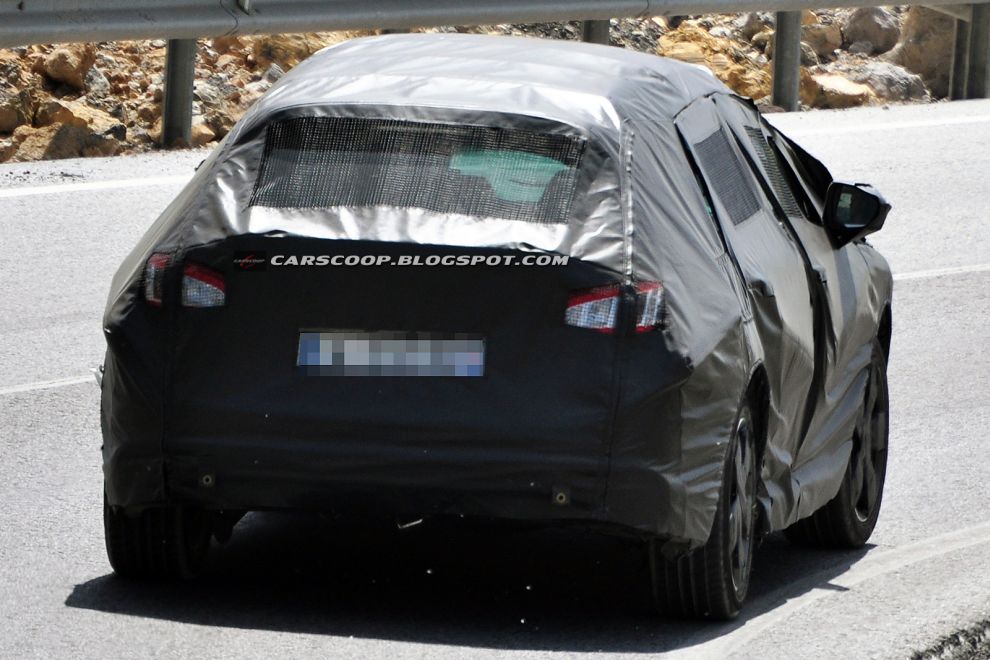 Peugeot 508 Outdoor - zdjcia szpiegowskie