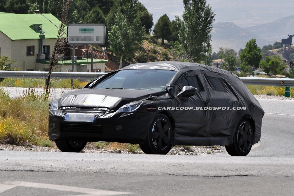 Peugeot 508 Outdoor - zdjcia szpiegowskie