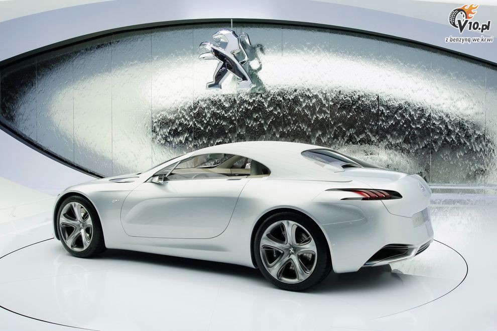 Nowy Peugeot SR1 Concept - Geneva Motor Show 2010