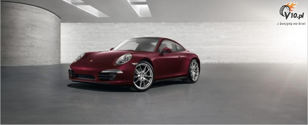 Porsche 911 GUM Red Square Edition
