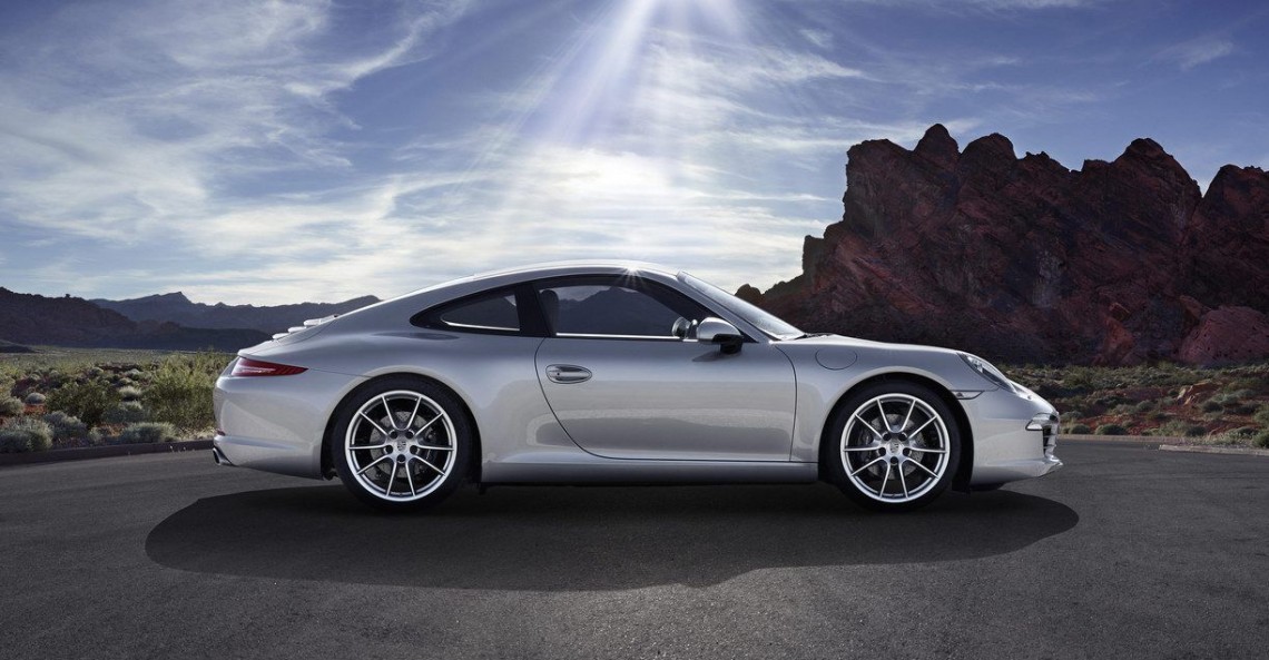 Porsche 911 Carrera 2012