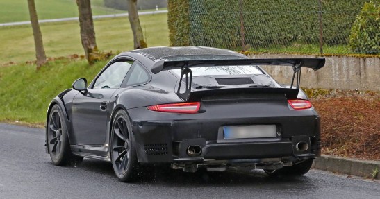 Porsche 911 GT2 RS 2018