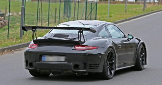 Porsche 911 GT2 RS 2018