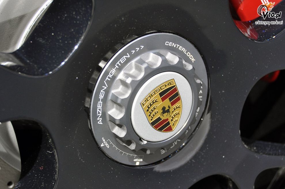 Nowe Porsche 911 Carrera GTS - Paris Motor Show 2010