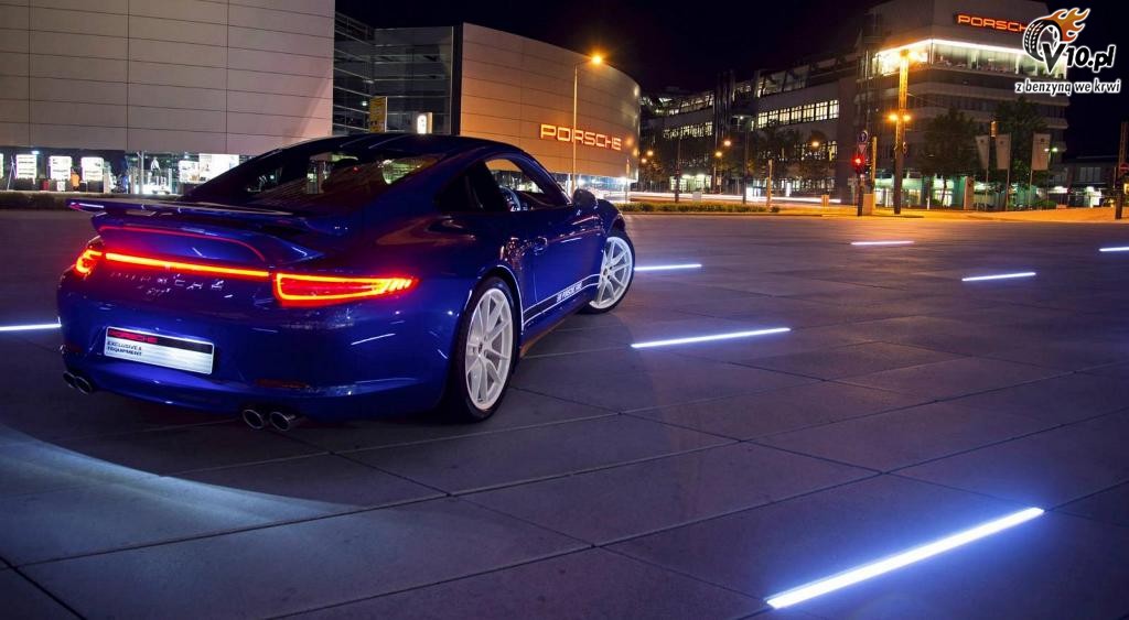 Porsche 911 Carrera 4S 5 Million