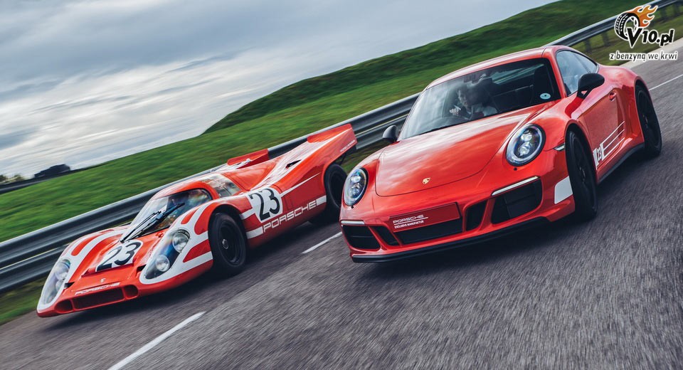 Porsche 911 Carrera 4 GTS Great Britain Edition