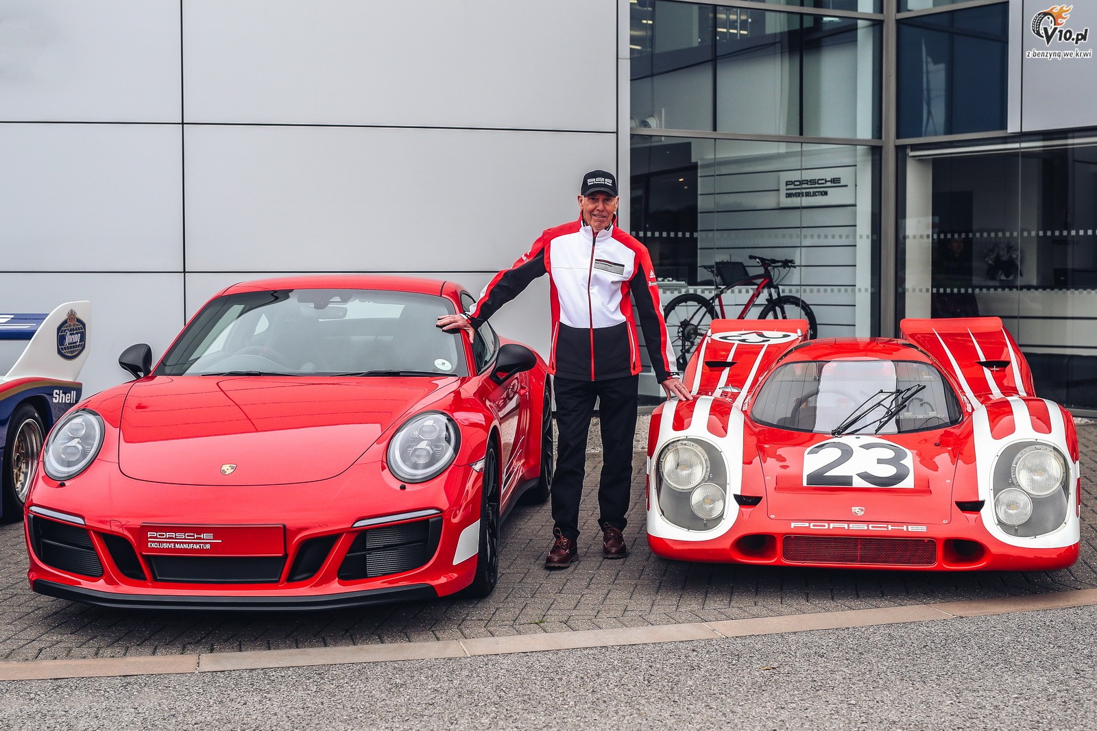 Porsche 911 Carrera 4 GTS Great Britain Edition