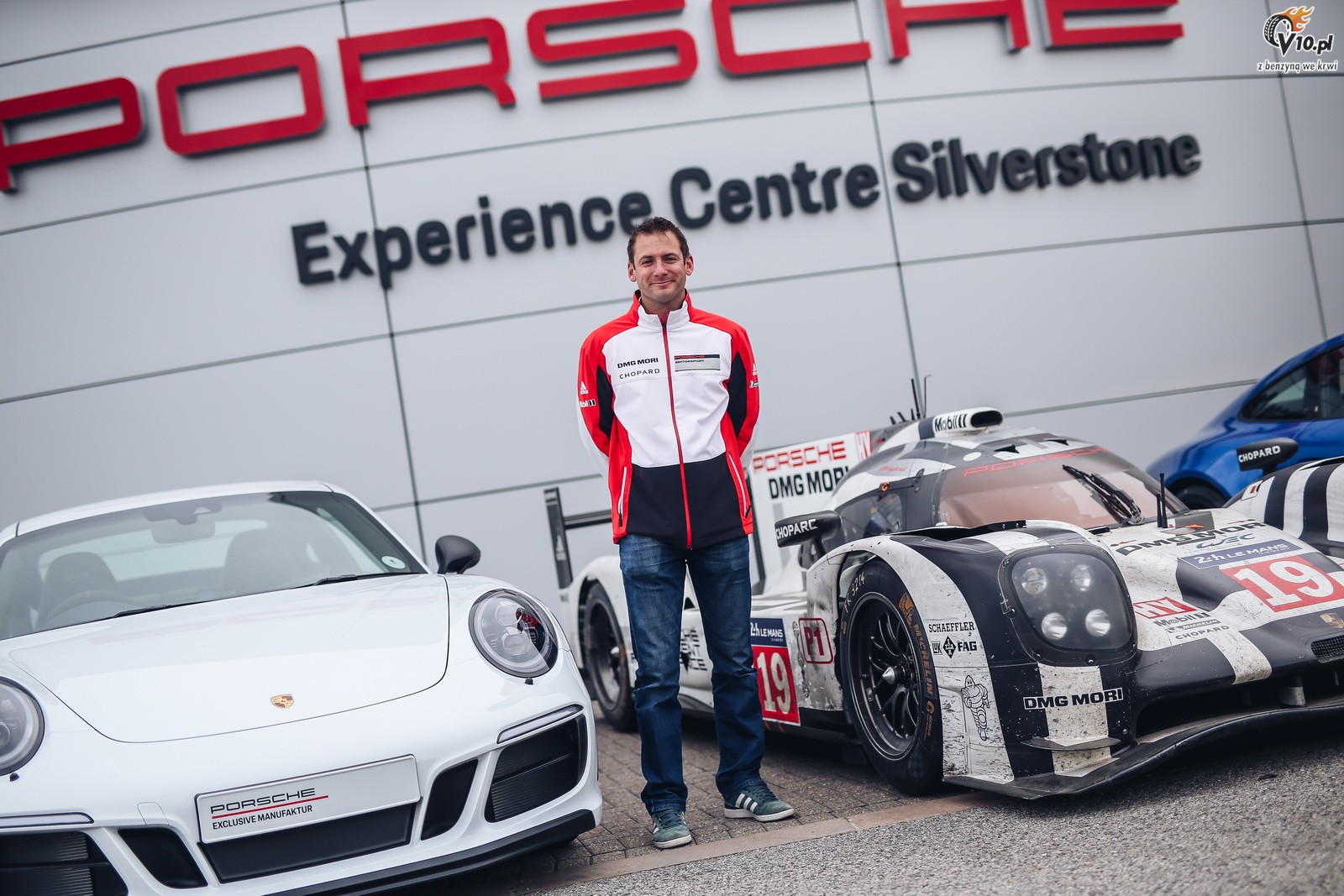Porsche 911 Carrera 4 GTS Great Britain Edition