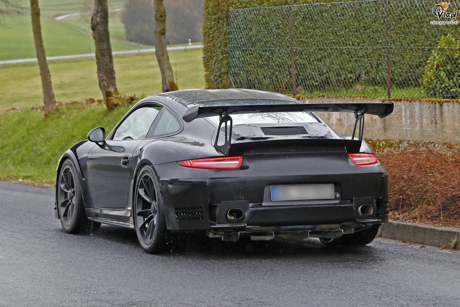 Porsche 911 GT2 RS 2018