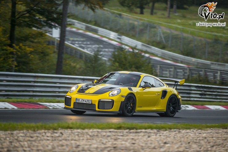 Porsche 911 GT2 RS