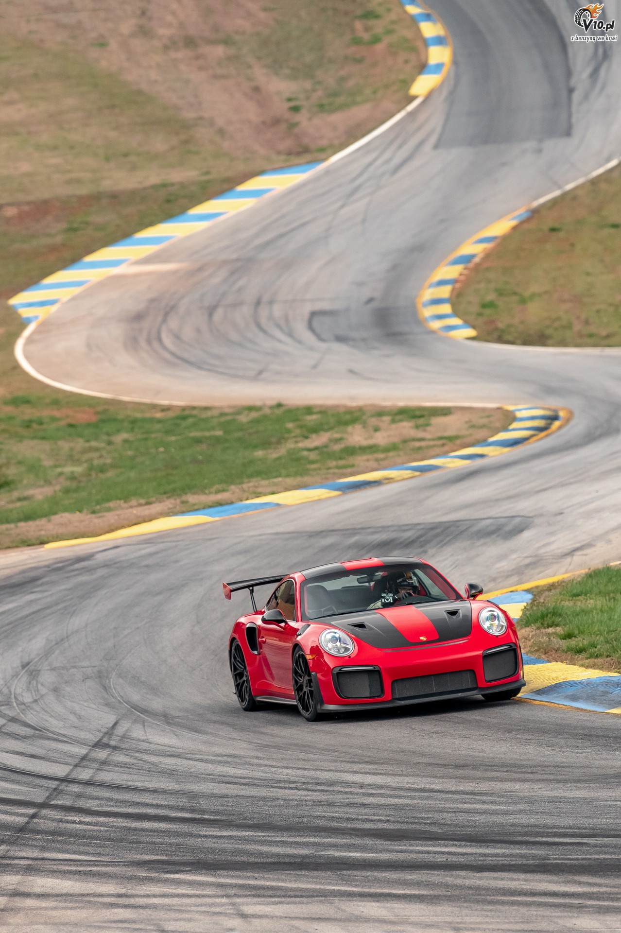 Porsche 911 GT2 RS