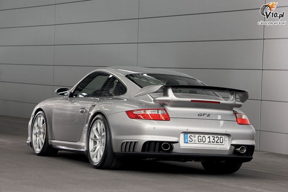 Porsche 911 GT2