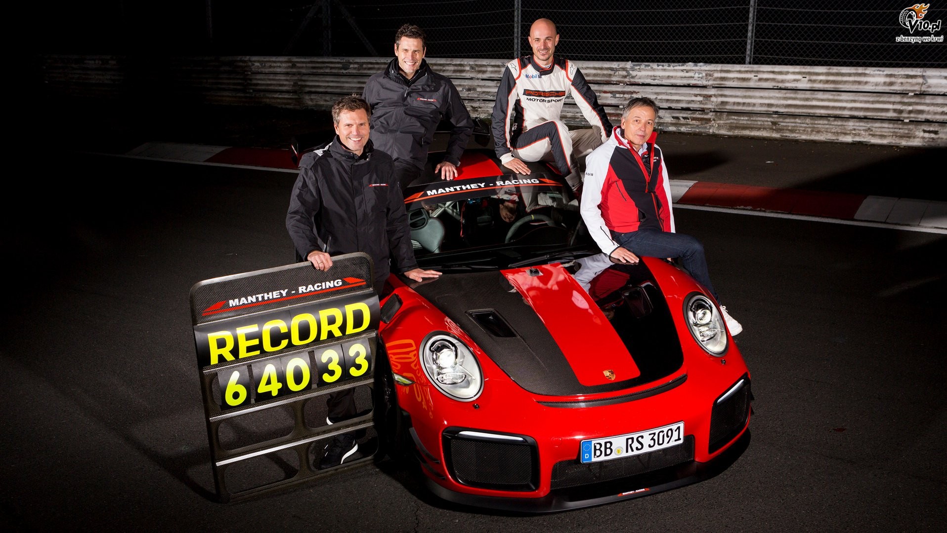 Porsche 911 GT2 RS MR