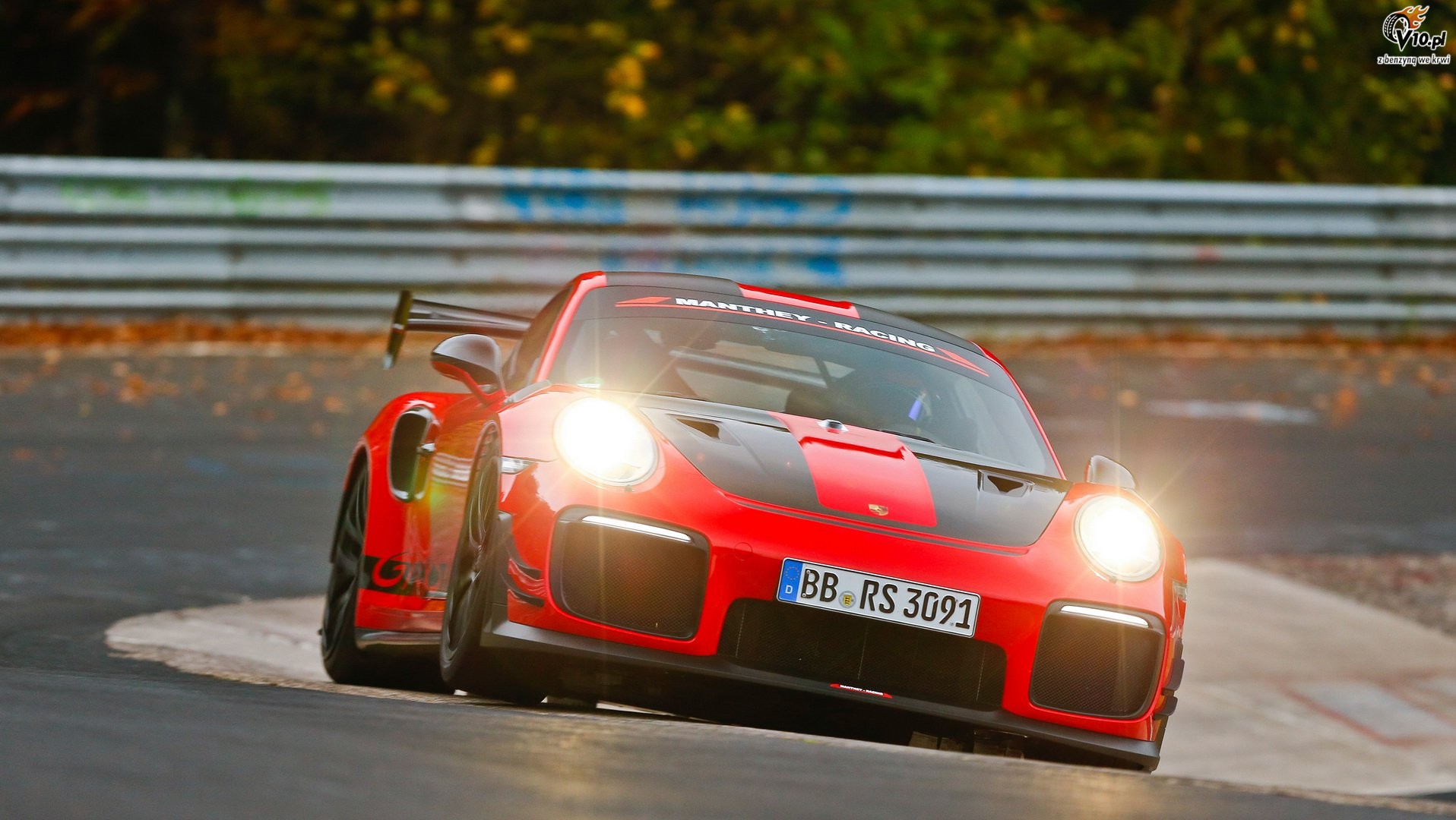 Porsche 911 GT2 RS MR
