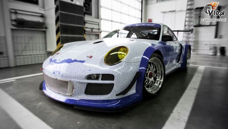 Porsche 911 GT3 R Hybrid na cze fanw z Facebooka