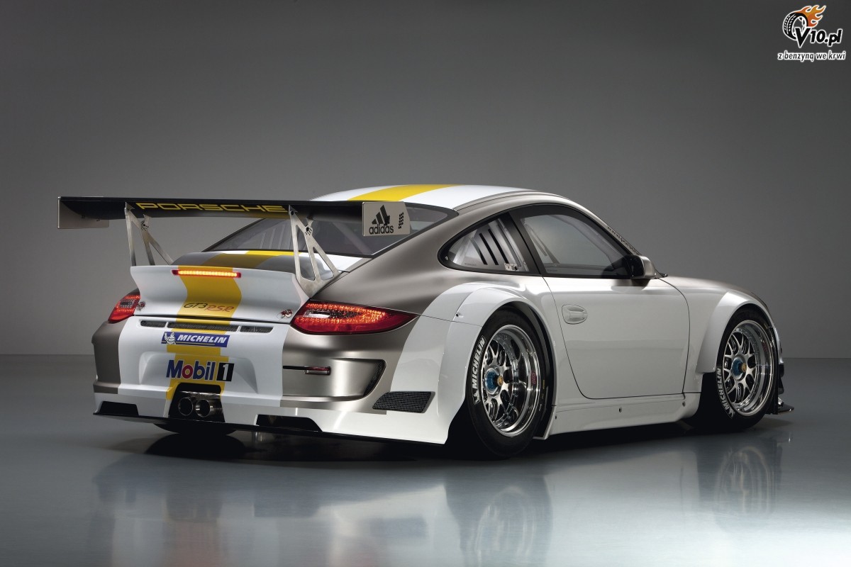 Porsche 911 GT3 RSR 2011