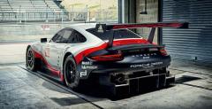 Porsche 911 RSR