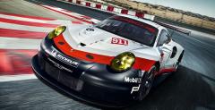 Porsche 911 RSR