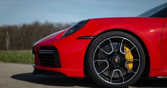 Porsche 911 Turbo S z pakietem Sport Package