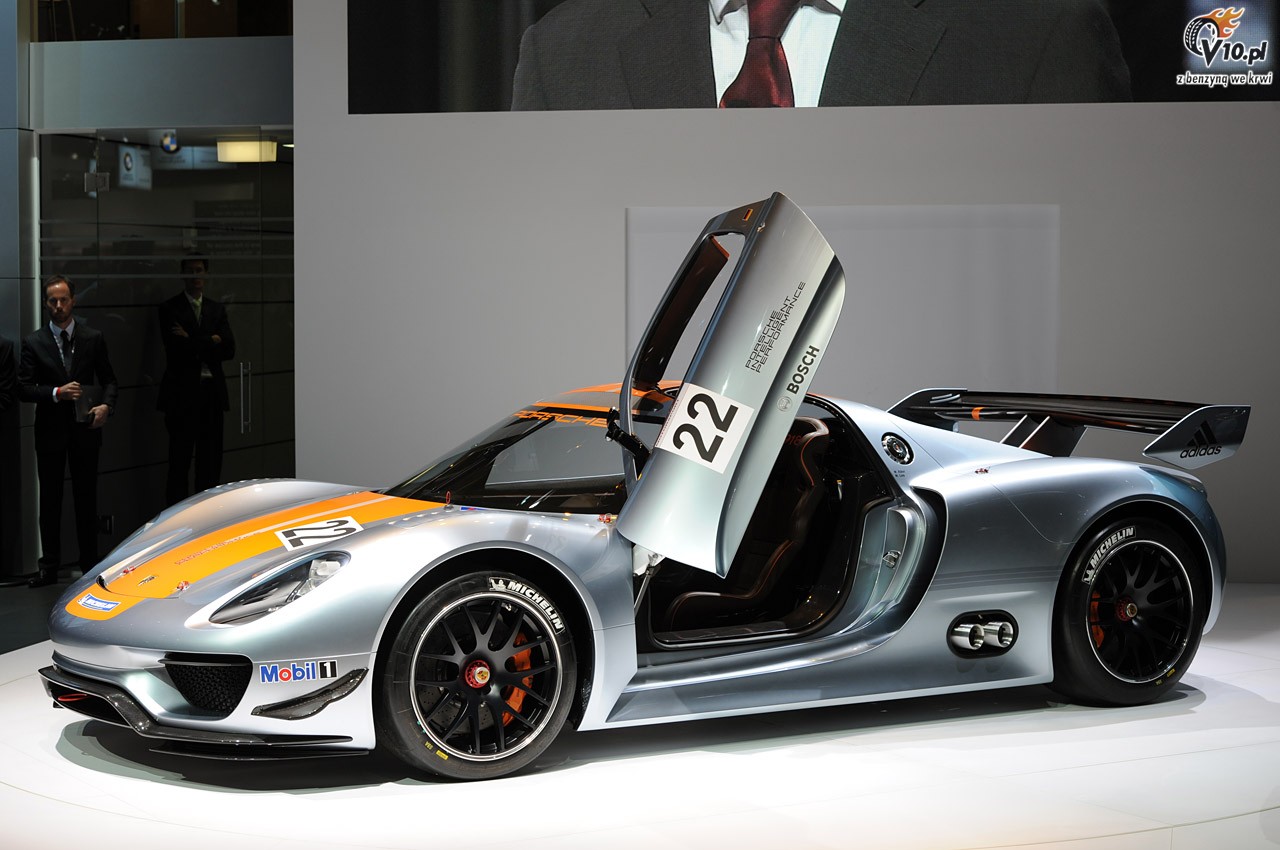 Porsche 918 RSR na targach w Detroit 2011