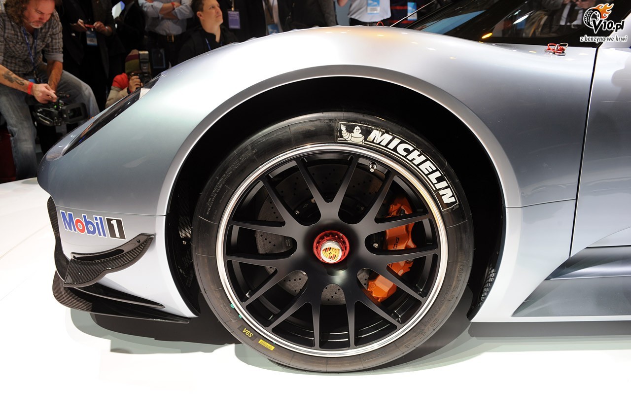 Porsche 918 RSR na targach w Detroit 2011