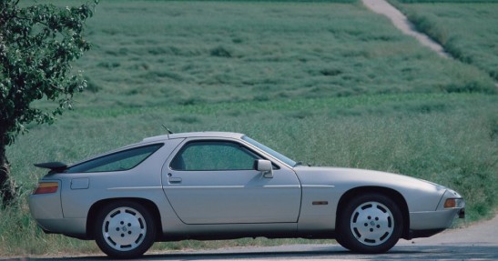 Porsche 928