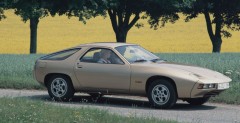 Porsche 928
