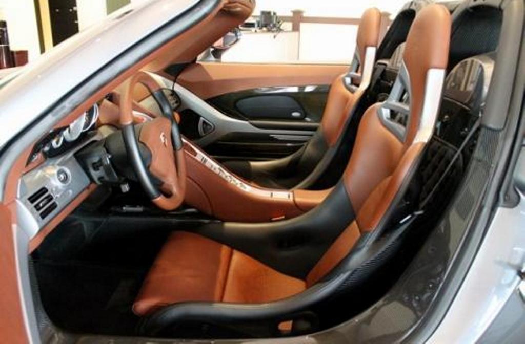 Porsche Carrera GT