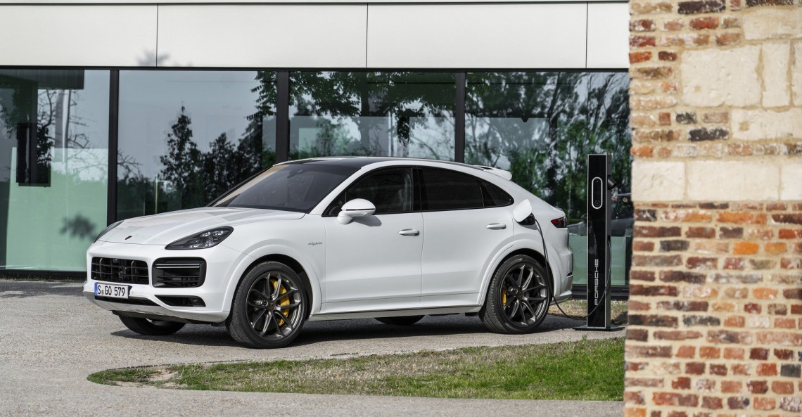 Cayenne Turbo S E-Hybrid i Cayenne Turbo S E-Hybrid Coupe