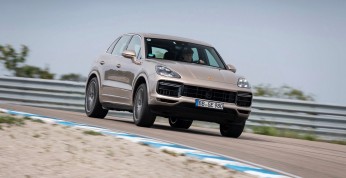 Porsche Cayenne Turbo S E-Hybrid z rekordem na nieukończonym torze...