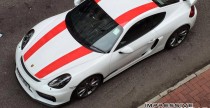 Porsche Cayman GT4