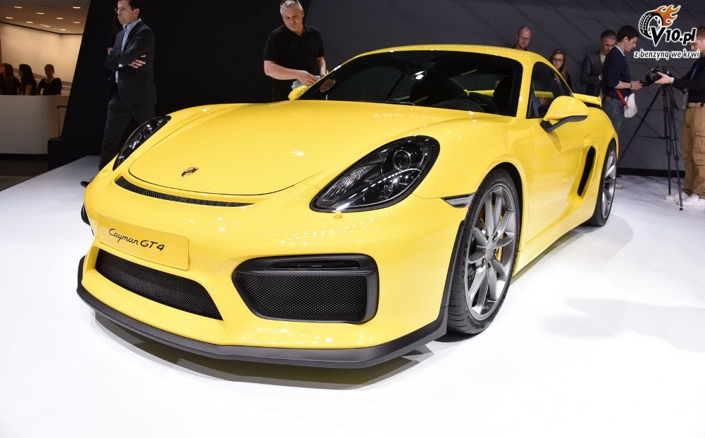 Porsche Cayman GT4