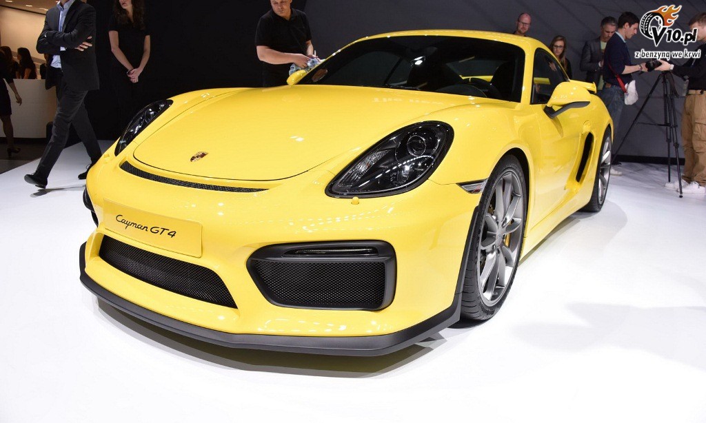 Porsche Cayman GT4