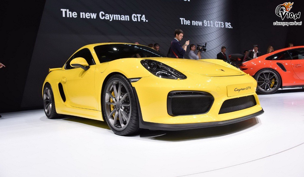 Porsche Cayman GT4