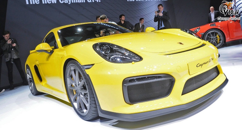 Porsche Cayman GT4
