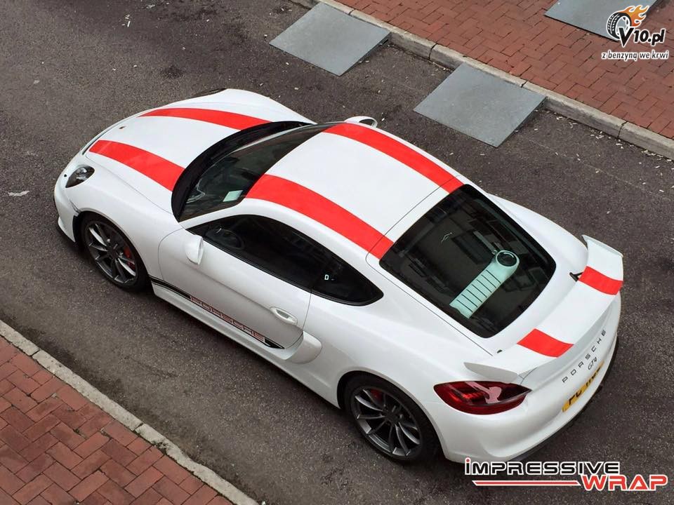 Porsche Cayman GT4