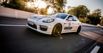 Porsche 911, Macan, Cayenne i Panamera w barwach Martini Racing