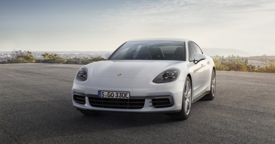 Porsche Panamera 4 E-Hybrid zadebiutuje w Paryżu