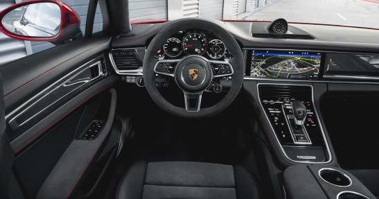 Porsche Panamera GTS
