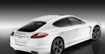 Porsche Panamera 4S Exclusive Middle East Edition