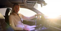 Maria Sharapova i Porsche Panamera