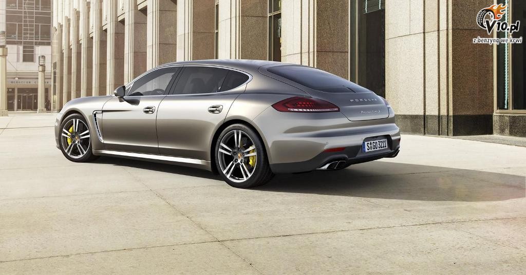 Porsche Panamera Turbo S 2014