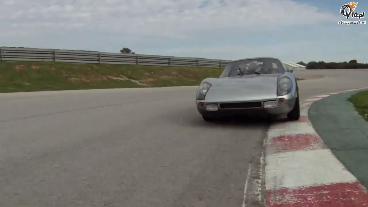 Wideo: Walter Rohrl poyczy historyczne Porsche 904 Carrera GTS