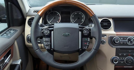Land Rover Discovery 2015