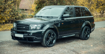 Range Rover Sport Davida Beckhama trafi na aukcję