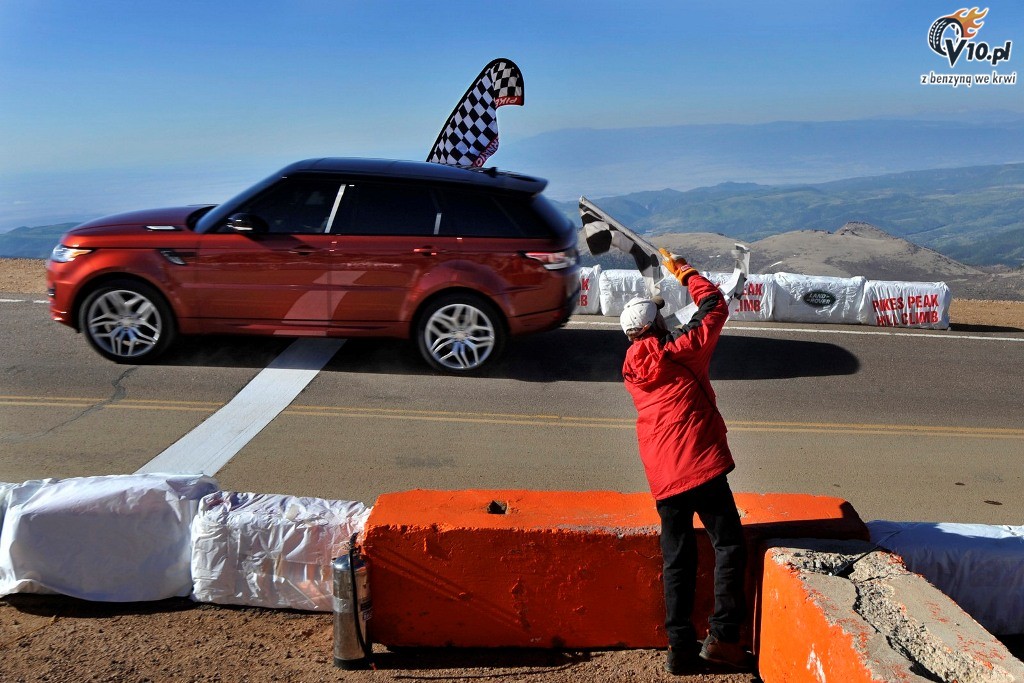 Range Rover Sport na Pikes Peak