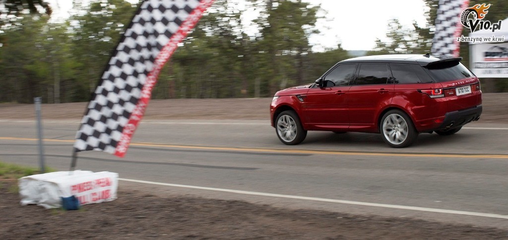 Range Rover Sport na Pikes Peak