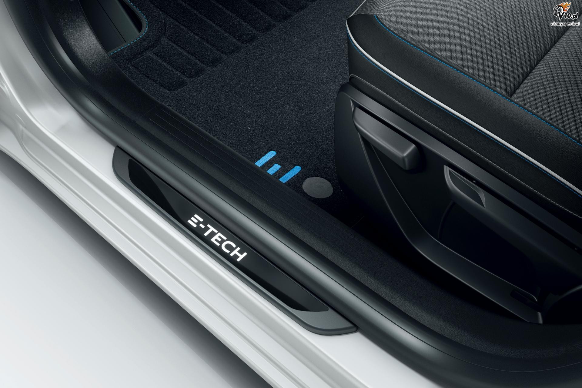 Captur E-Tech Plug-in oraz Clio E-Tech