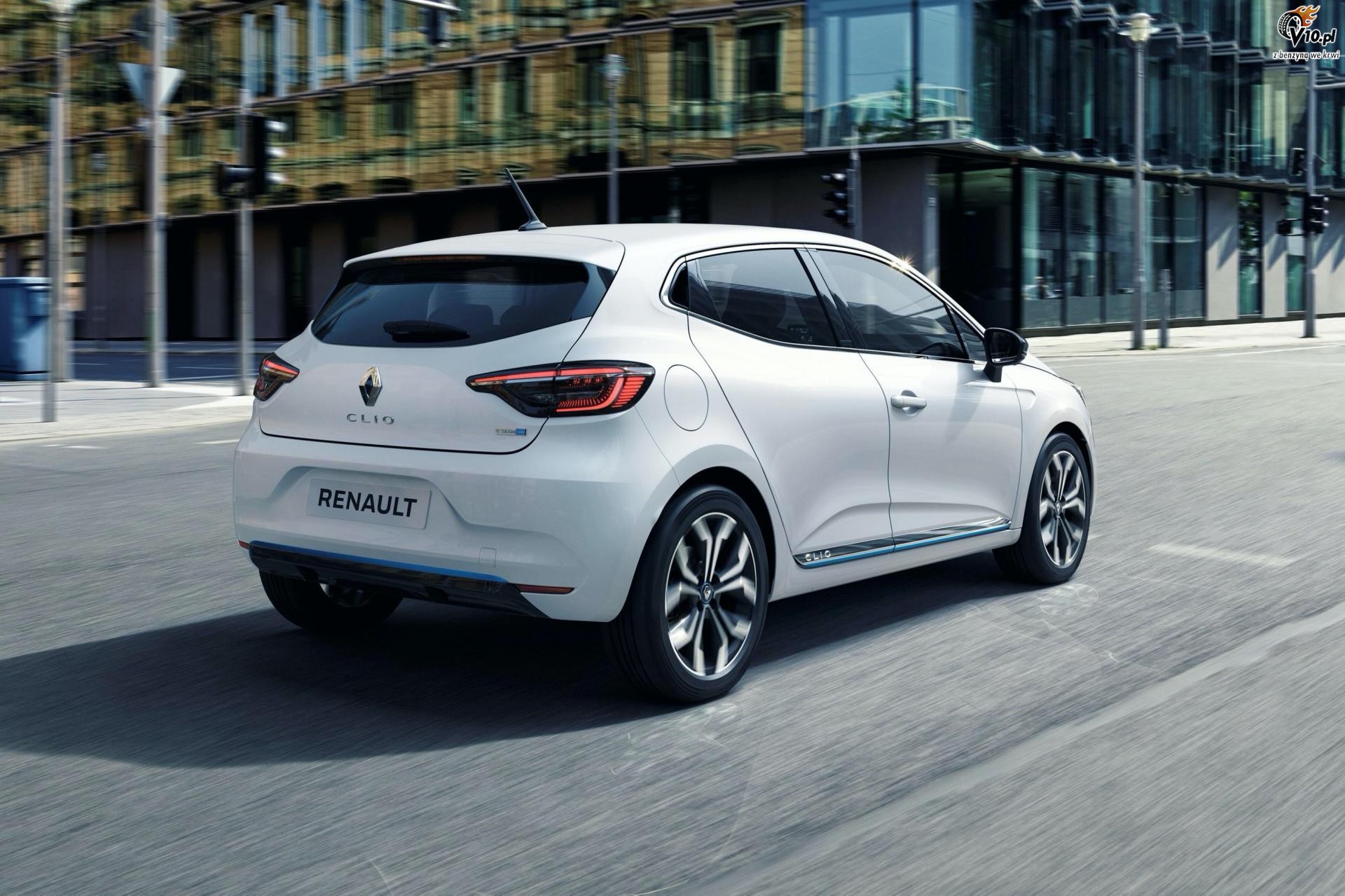 Captur E-Tech Plug-in oraz Clio E-Tech